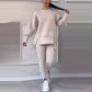 Conjunto casual de sudadera y mallas para mujer